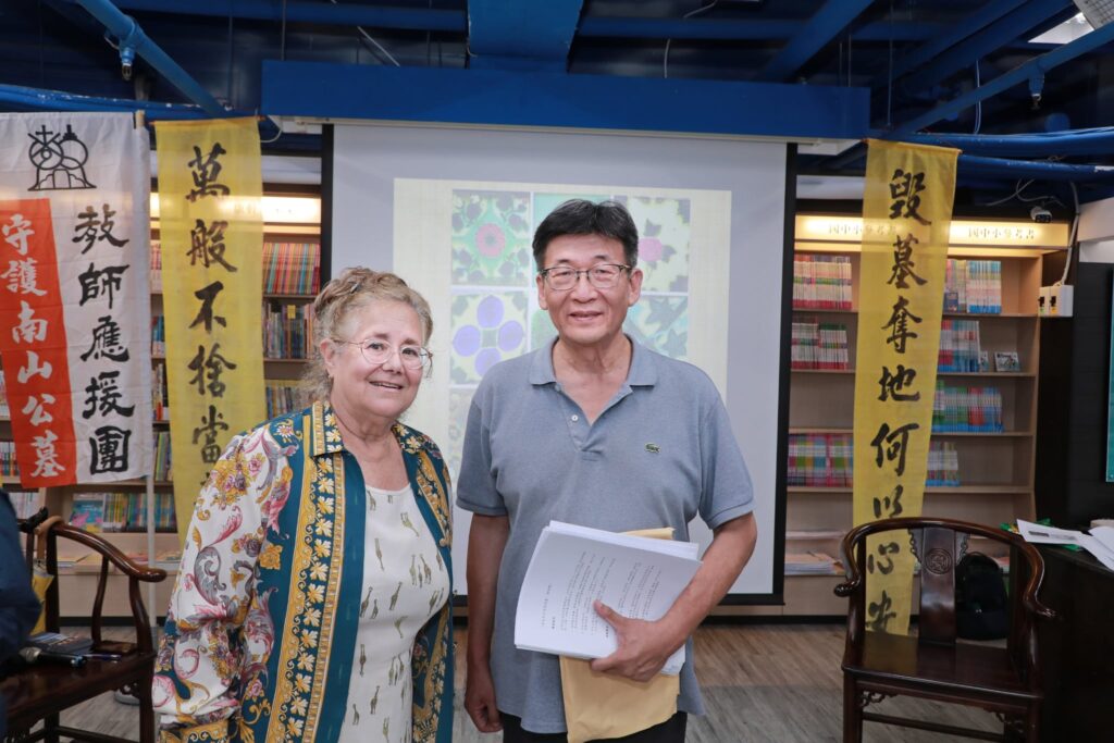 Professor Wei Guang Ju (right) and civil rights advocate Linda Gail Arrigo (left)